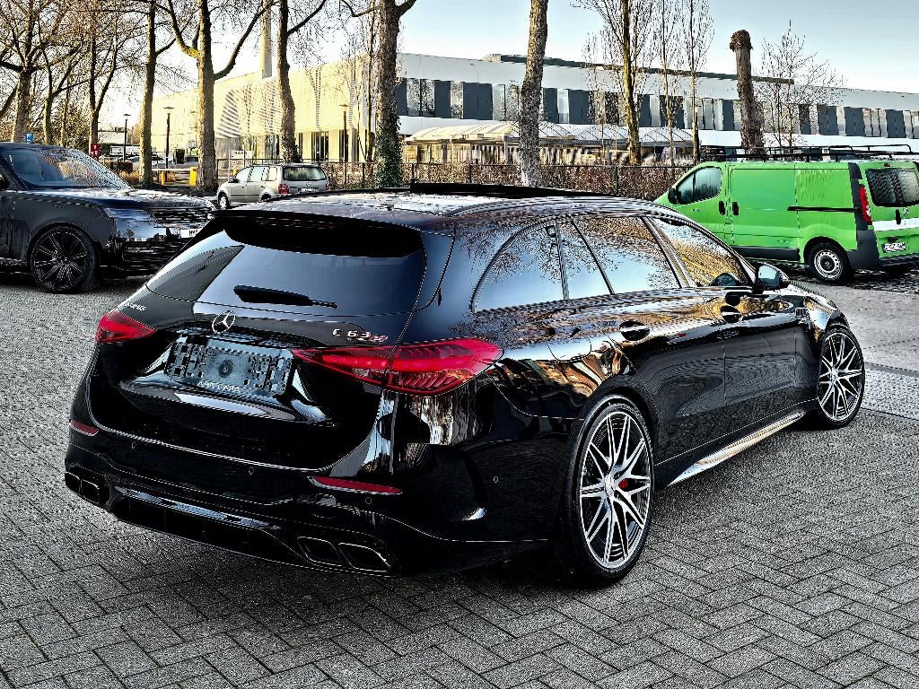 AMG C63 S E Performance - Als Nieuw!!, Auto's, Mercedes-Benz, Automaat, 500 kW, USB, Leder