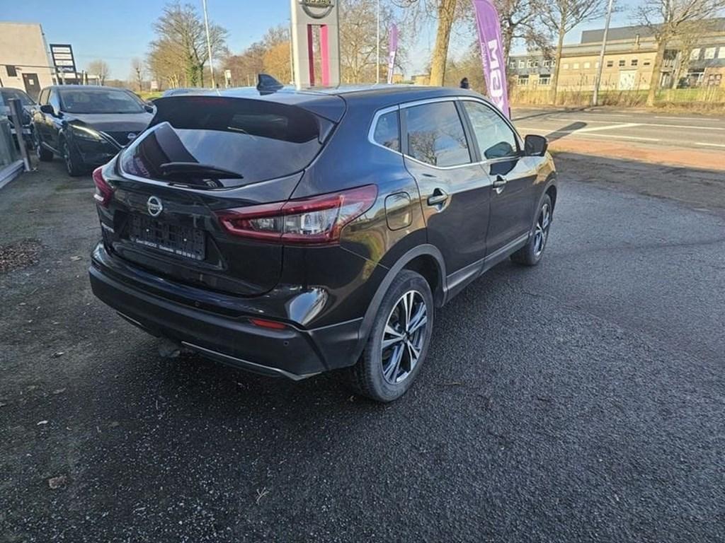 Nissan Qashqai N-Connecta  1.3    5 JAAR WAARBORG, 144 g/km, 102 kW, Zwart, Bedrijf