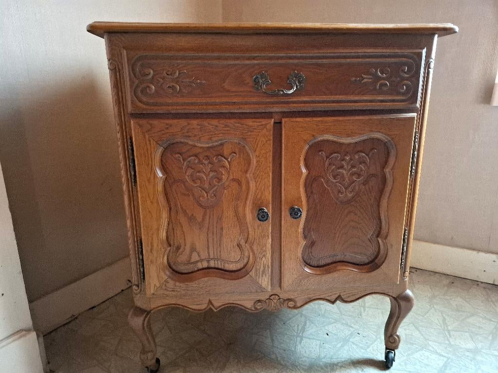 Antiek eiken TV-kastje (uit inboedel), Antiek en Kunst, Ophalen