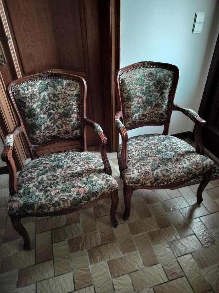 Antieke fauteuils Louis XV stijl, Ophalen