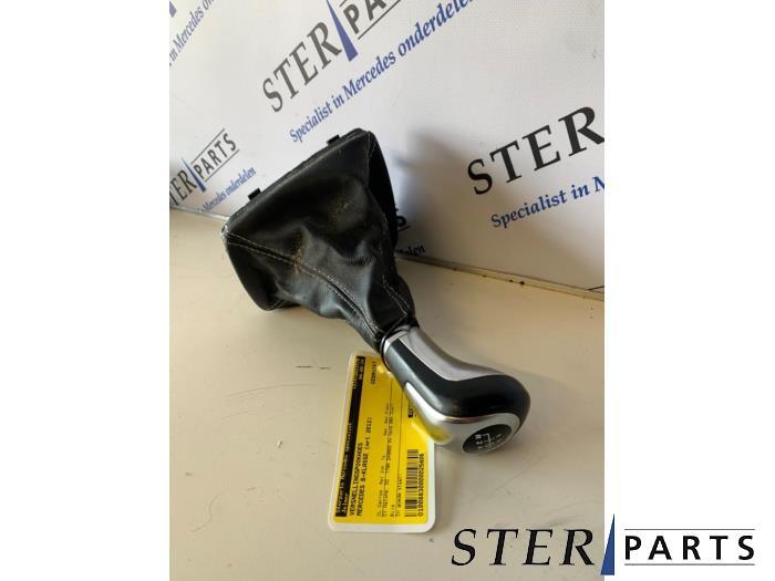 Enveloppe levier de vitesse d'un Mercedes B-Klasse, Mercedes-Benz, 3 mois de garantie, Utilisé, Info@sterparts.nl