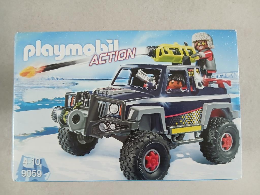Playmobil - terreinwagen met harpoenjager en brandweerrobot, Kinderen en Baby's, Speelgoed | Playmobil, Ophalen, Zo goed als nieuw