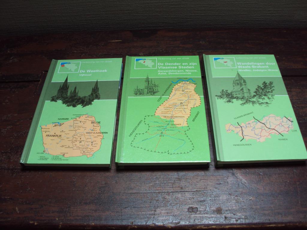 3 Artisboeken. Reeks : Verkenning van een streek., Ophalen of Verzenden