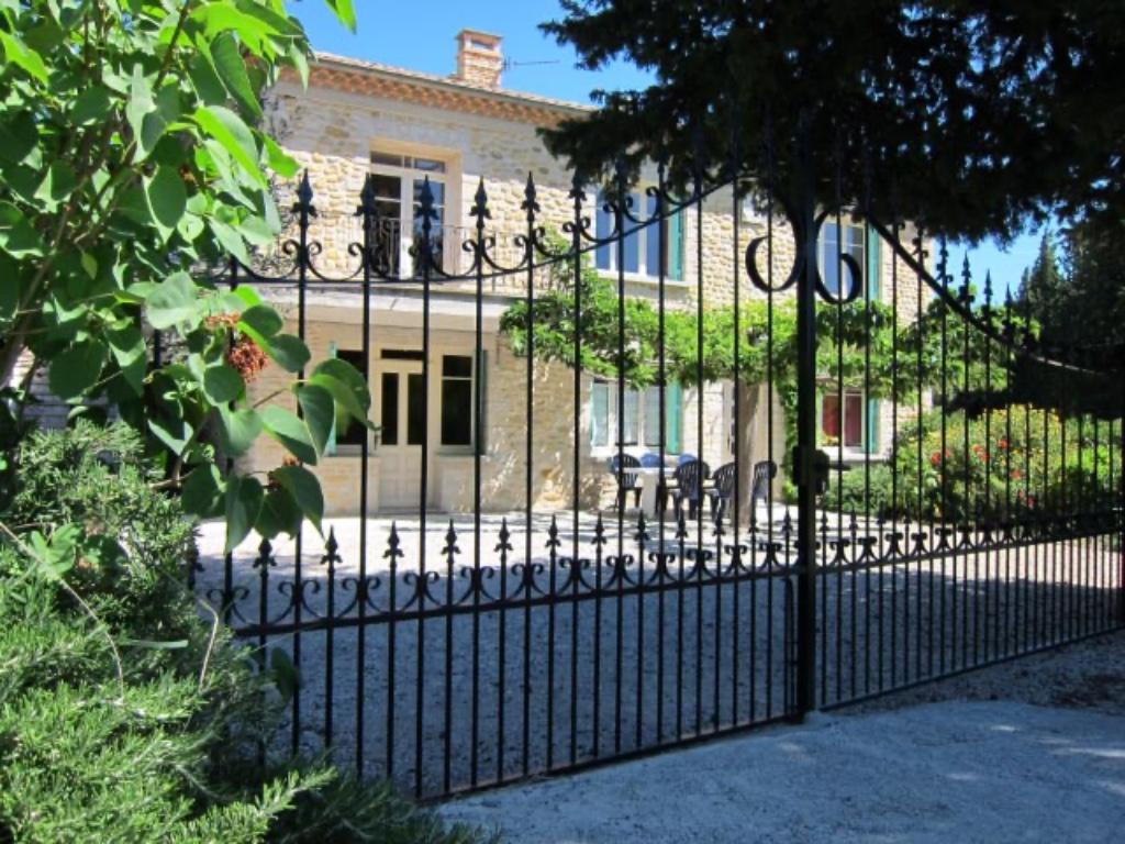 Belle villa provençale avec piscine à vendre, Vacances, Maisons de vacances | France, Provence et Côte d'Azur, Maison de campagne ou Villa