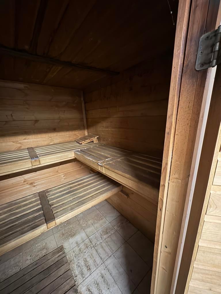 Sauna professionnel 187/187 intérieur + four 9kw +commande, Enlèvement, Utilisé, Finlandais ou Traditionnel, Sauna complet