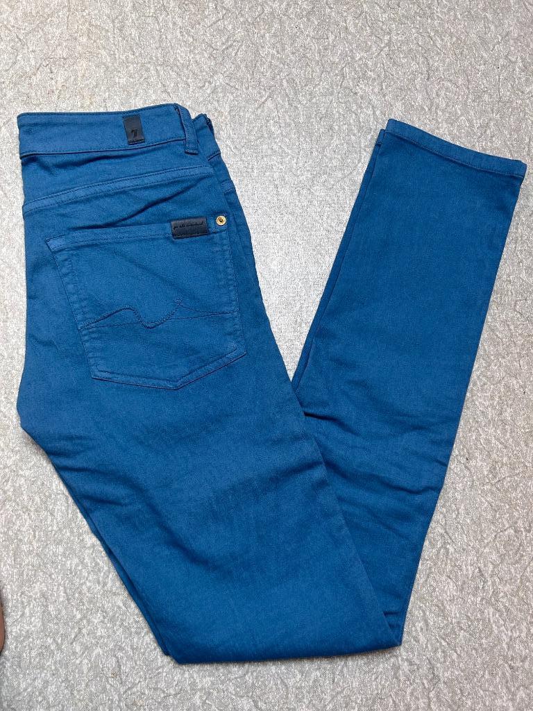 Broek 7 For All Mankind maat 27, Neuf, Enlèvement ou Envoi, W27 (confection 34) ou plus petit, Bleu