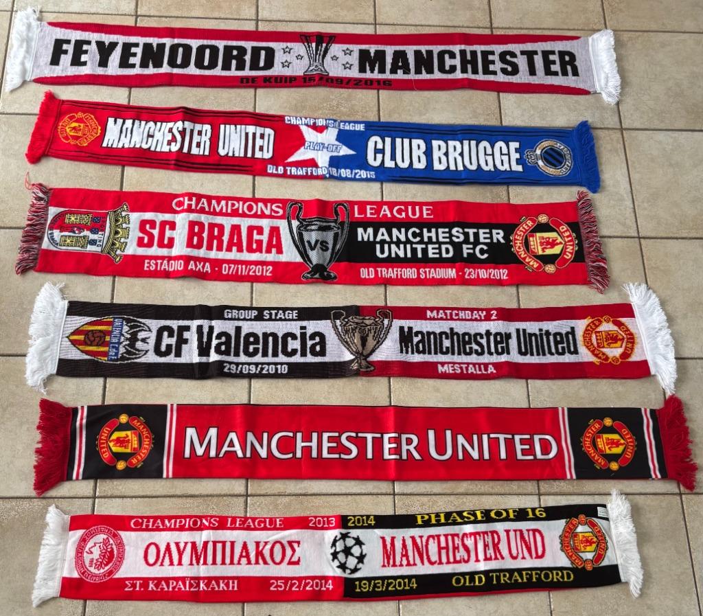 Lot de 16 écharpes Manchester United pour collectionneurs, Envoi, Utilisé, Fanion ou Écharpe