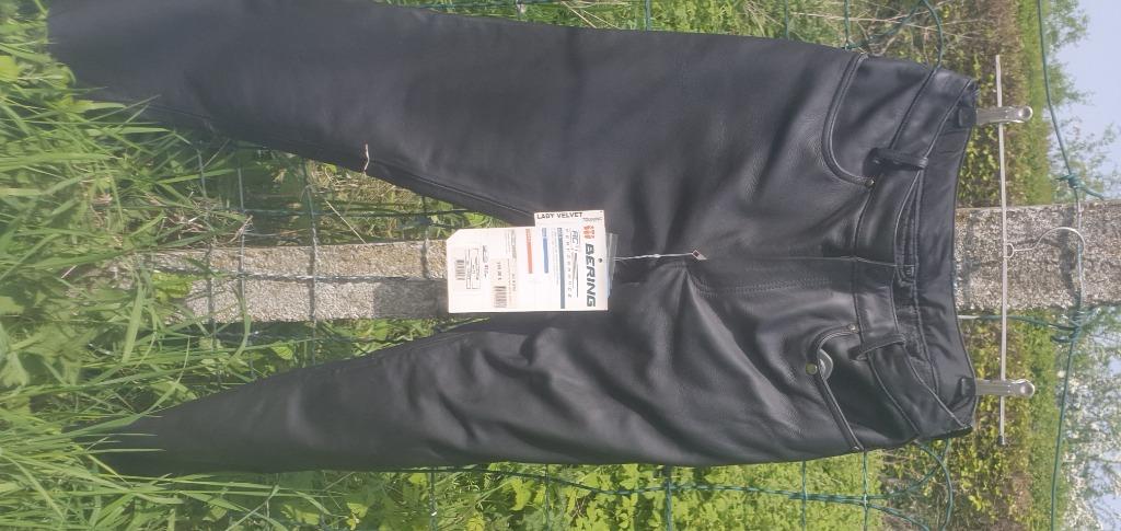 Pantalon dame neuf pour moto, Femmes, Enlèvement, Neuf, avec ticket, Bering