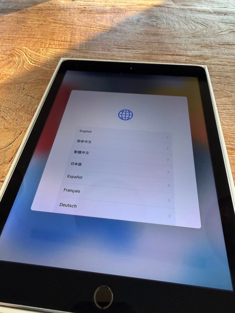 Apple iPad Air 2 16gb model A1566, Informatique & Logiciels, Apple iPad Tablettes, Autres modèles, Gris, 10 pouces, Enlèvement