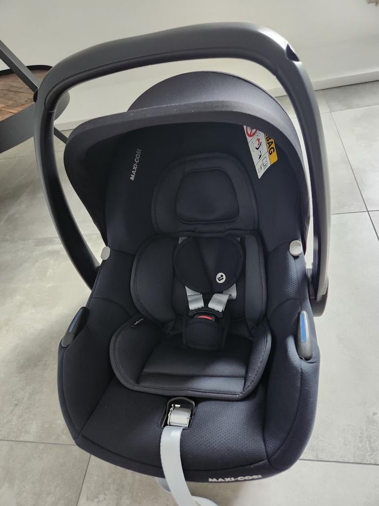Siege auto maxi cosi cabriofix i-size avec base, Ophalen, Isofix