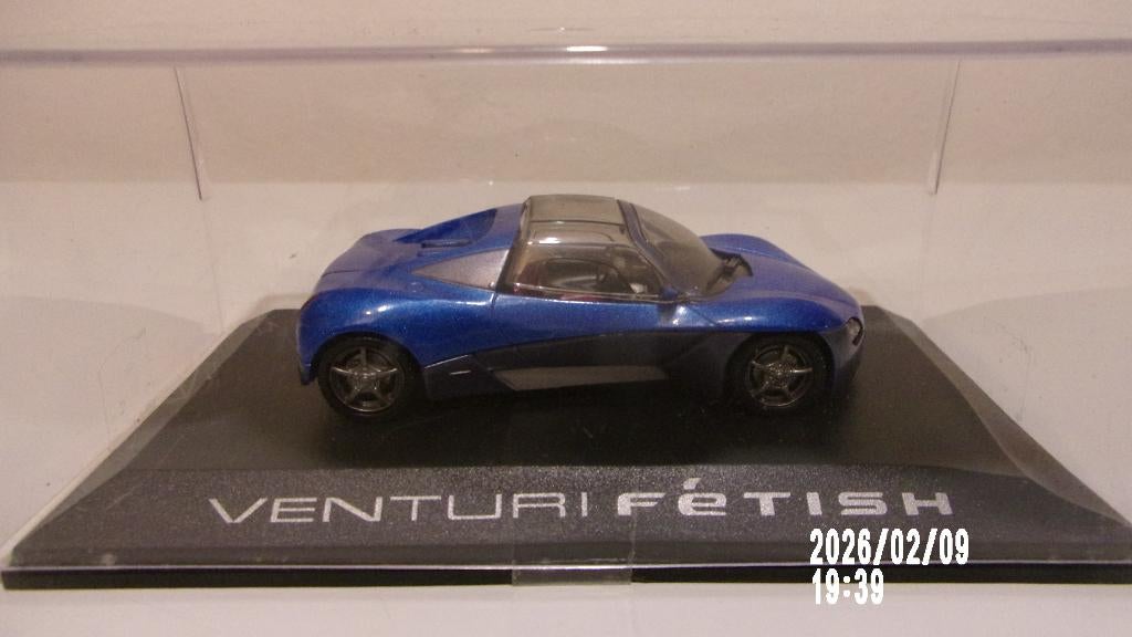 VENTURI FETISH .1/43 IXO COMME NEUVE,VITRINE, Enlèvement ou Envoi, Comme neuf, Voiture, Autres marques