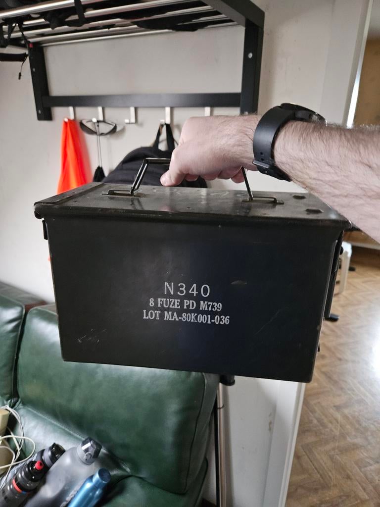 Caisse de munitions US Army authentique – Modèle M739, Enlèvement