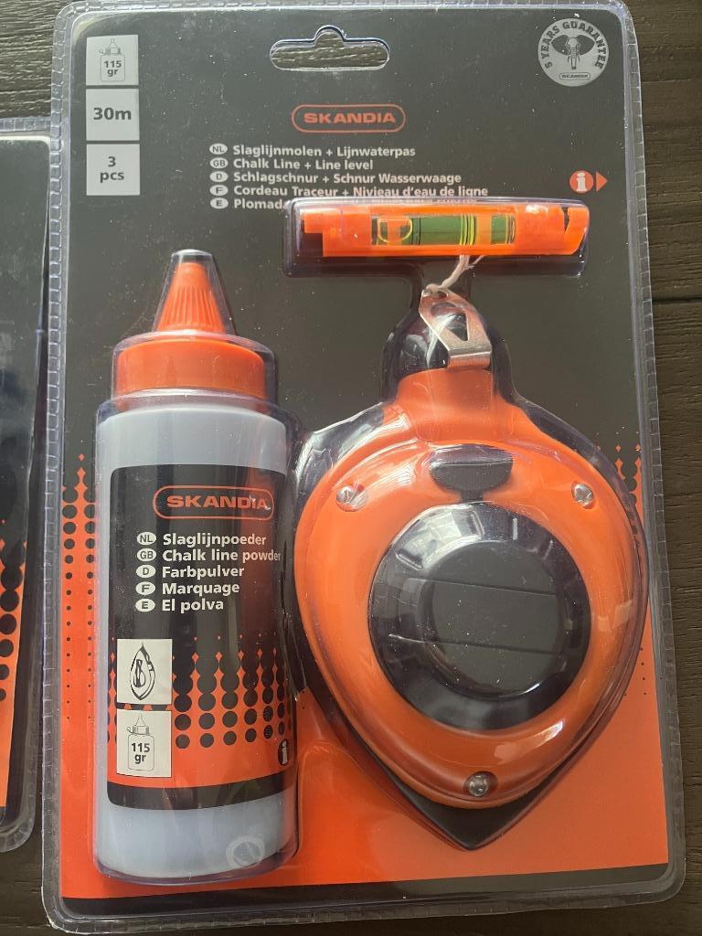 Nieuwe Skandia schietlijn met poeder en waterpas, Doe-het-zelf en Bouw, Ophalen of Verzenden, Nieuw
