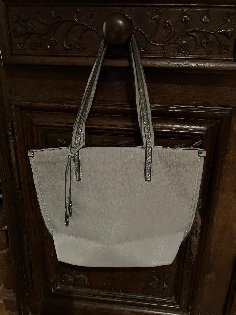 Sac à main, Handtassen en Accessoires, Tassen | Damestassen, Ophalen of Verzenden, Zo goed als nieuw, Beige, Handtas