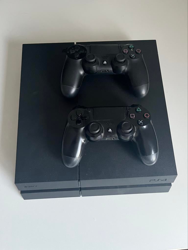 PlayStation 4 1TB met games, Enlèvement, Comme neuf, Avec 2 manettes
