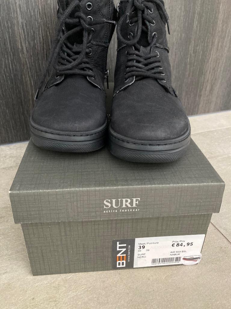 Nouvelle marque de chaussures garçons/hommes SURF taille 39, Enlèvement, Neuf, Noir