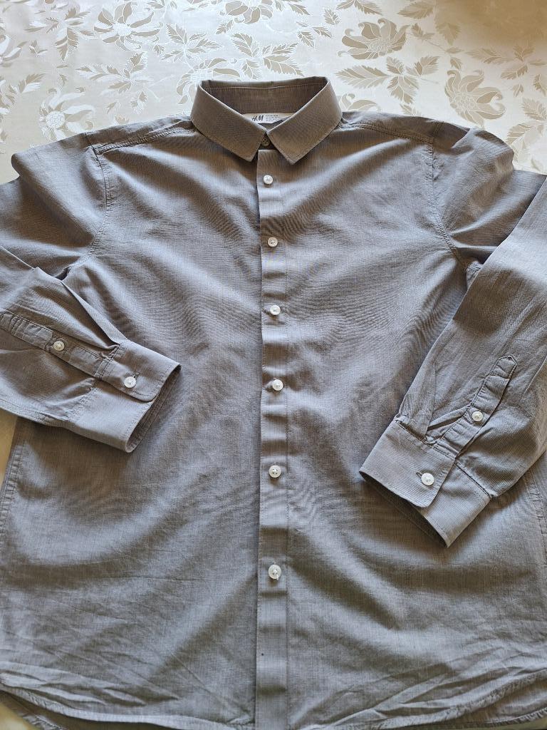 grijs feesthemd 164, H &M, Enfants & Bébés, Vêtements enfant | Taille 164, Garçon, H&M, Chemise ou Chemisier, Comme neuf