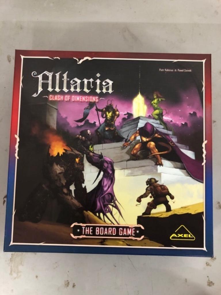 ALTARIA : CLASH OF DIMENSIONS - jeu de stratégie état neuf, Enlèvement ou Envoi