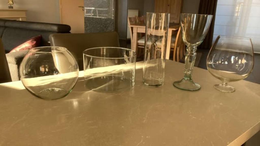 vazen voor bloemstukken (bloemschikken), Ophalen, Zo goed als nieuw, Glas