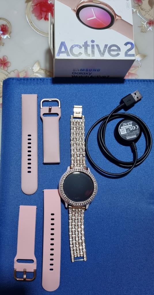 Galaxy watch Active 2, in goede staat., Handtassen en Accessoires, Smartwatches, Ophalen, Zo goed als nieuw