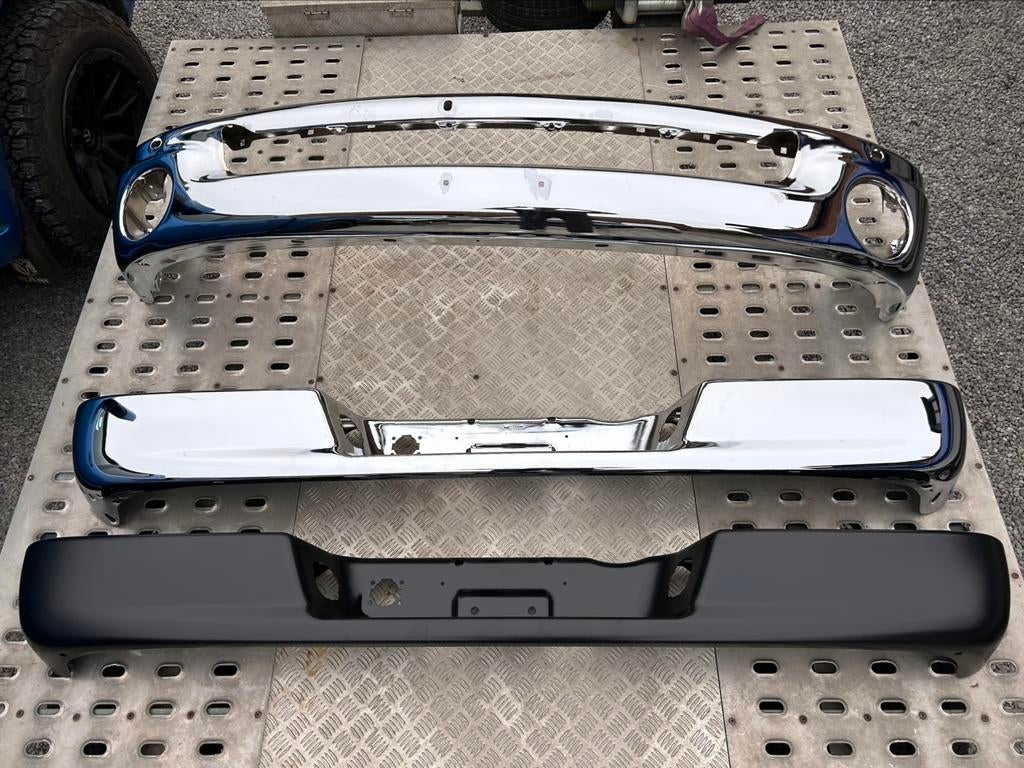 Pare choc neufs chrome ou peint dodge ram 2002-2008, Enlèvement, Neuf, Avant, Dodge
