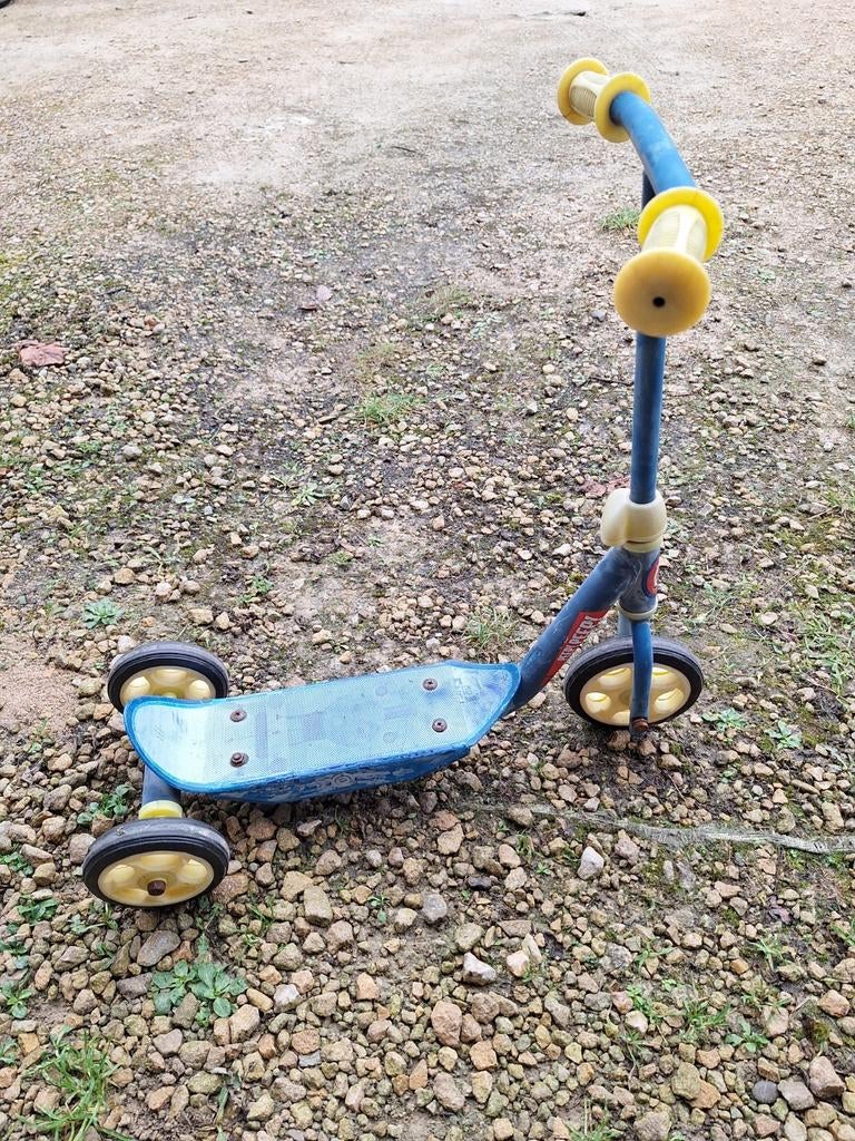 Kinderstep Thomas de trein - driewieler, Enlèvement, Utilisé, Step simple