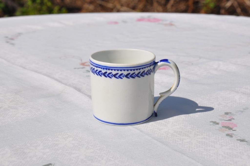 §  tasse a café tournai laurier (1), Enlèvement ou Envoi