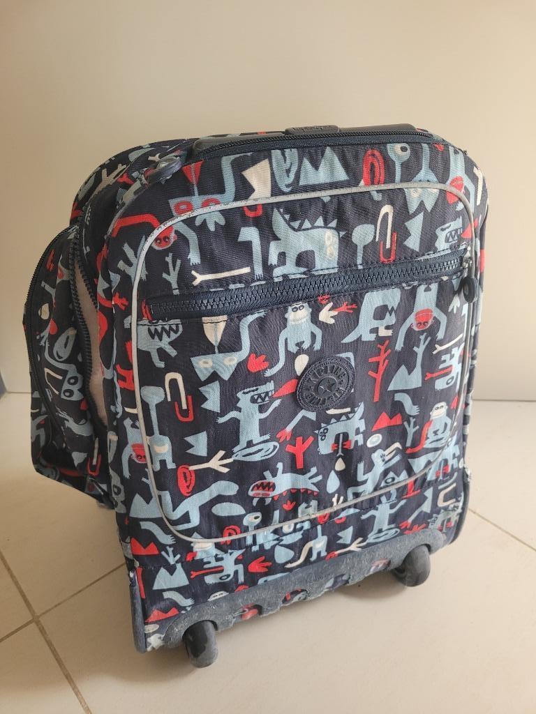Cartable KIPLING à roulettes, 3 compartiments, Enlèvement ou Envoi, 30 à 40 cm, 30 à 40 cm, Utilisé