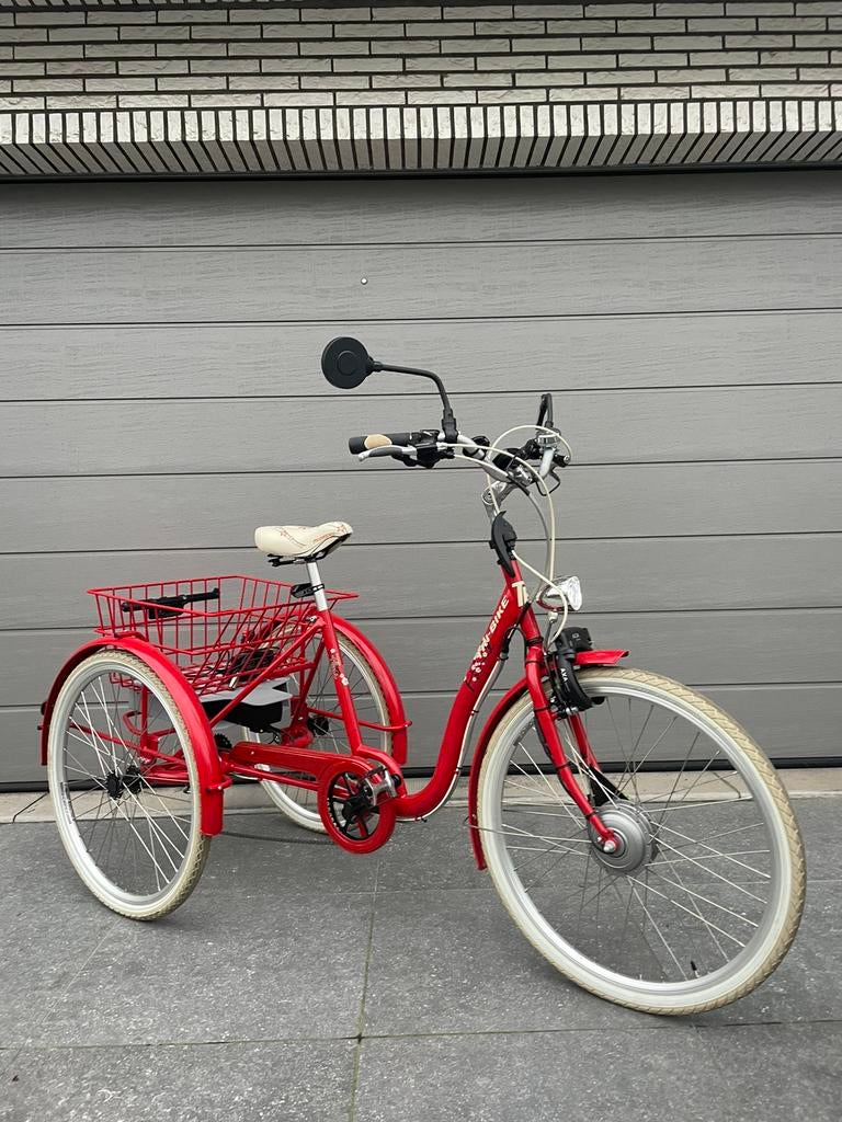 Tri-Bike elektrische driewieler in nieuwstaat, Ophalen of Verzenden, Zo goed als nieuw