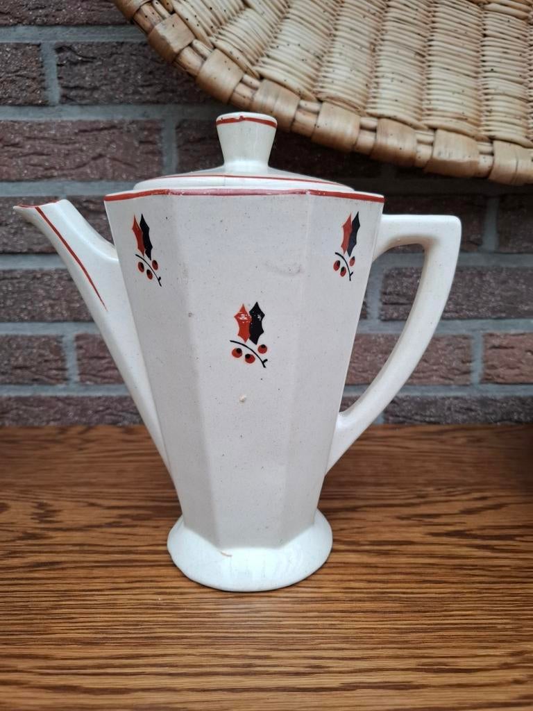 Oude porseleinen koffiekan, Enlèvement