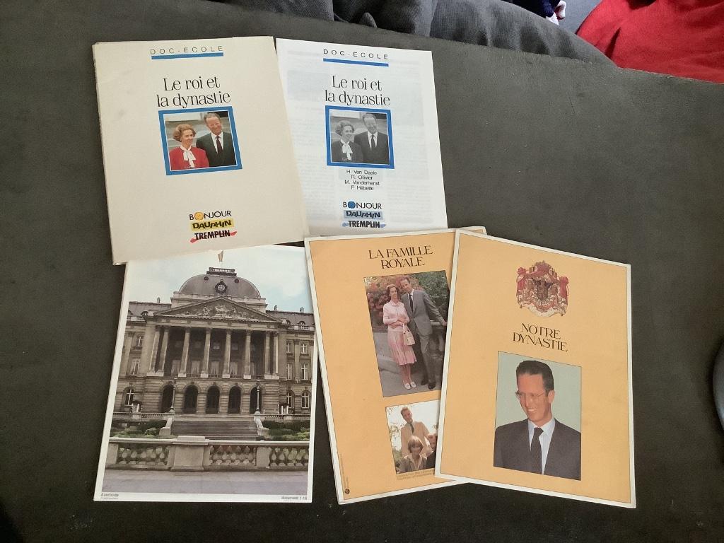 Documents sur le roi Baudouin Ier et la dynastie belge, Enlèvement ou Envoi, Averbode, Utilisé, 20e siècle ou après