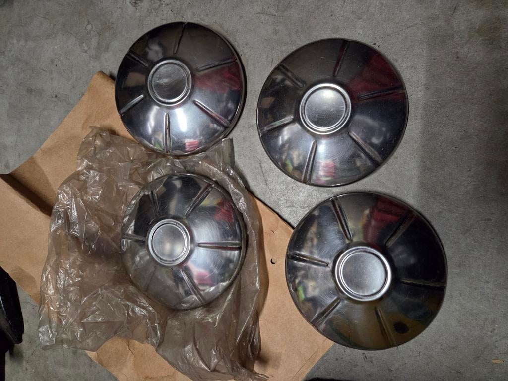 4x wieldop nieuw Austin Morris Mini Clubman, Ophalen of Verzenden, Zo goed als nieuw