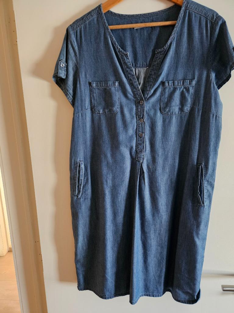 Te koop jeanskleedje maat 44, Kleding | Dames, Ophalen of Verzenden, Gedragen, Maat 42/44 (L), Blauw