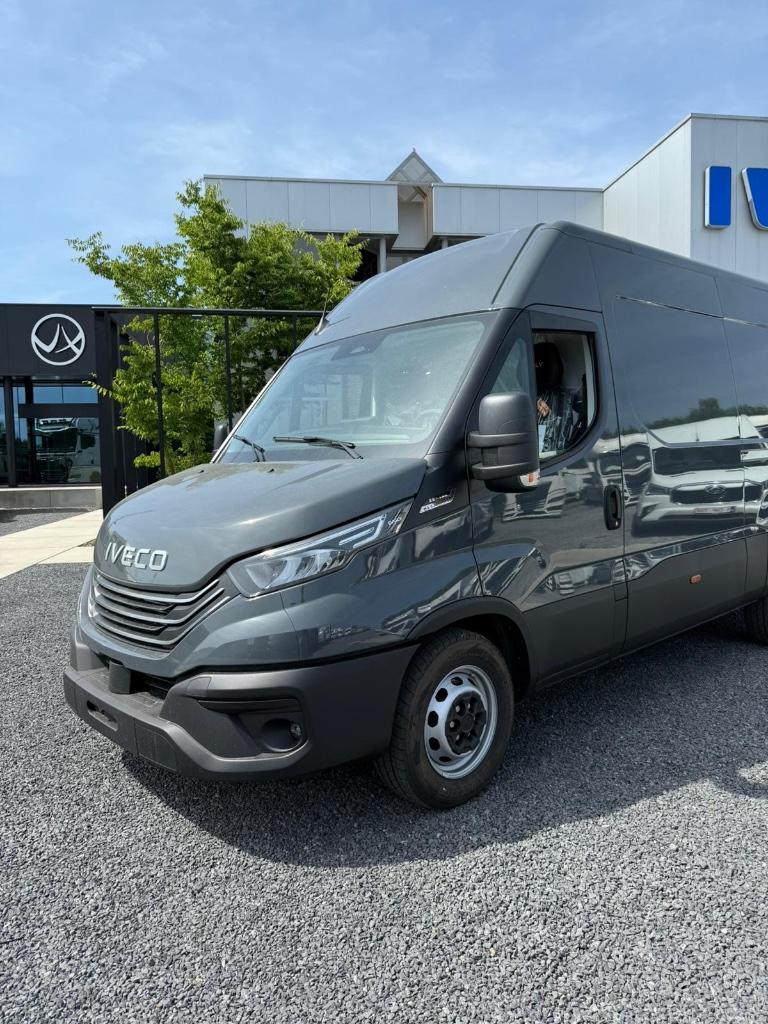 Iveco Daily L3 Vanaf 560€/maand, Argent ou Gris, Euro 6, Iveco, Diesel