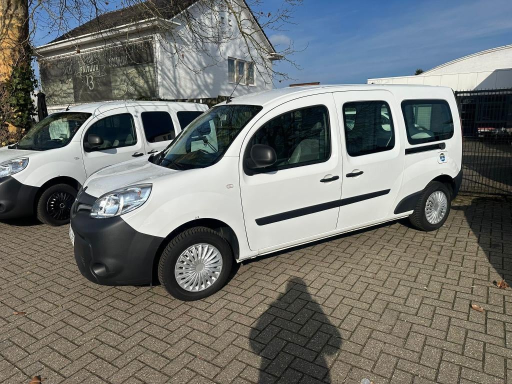 REANULT KANGOO L2 2021, Auto's, Voorwielaandrijving, Stof, Euro 6, 4 cilinders