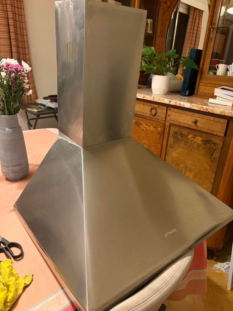 Hotte SMEG a extraction, Enlèvement