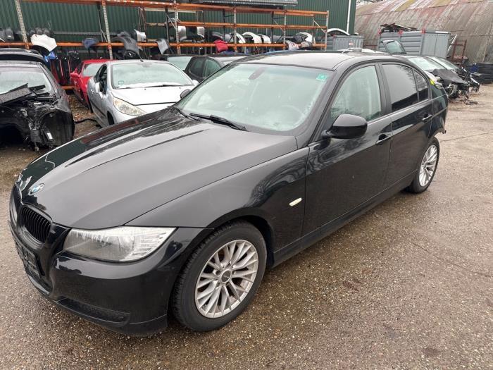Portier 4Deurs links-voor van een BMW 3-Serie (668), Gebruikt, -, Deur, -