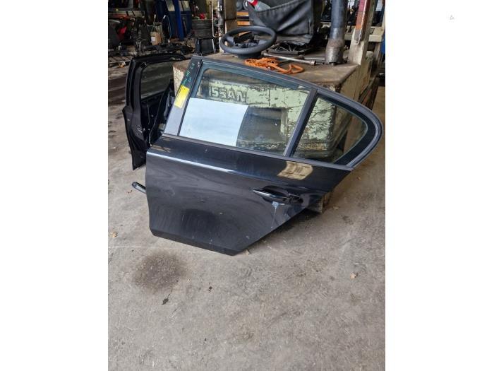 Portier 4Deurs links-achter van een BMW 1-Serie (475-9), Gebruikt, -, Deur, -