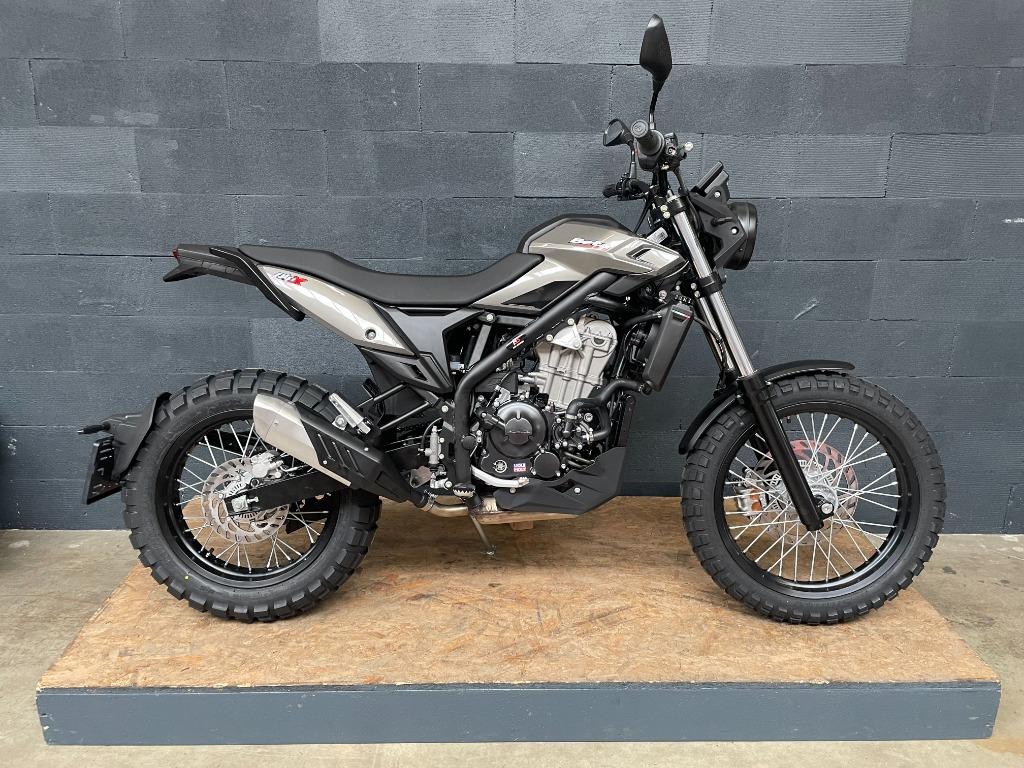 Beta ALP X Dark Grey 2025, Nieuw Enduro TET a2 35KW 350cc 4T, 350 cm³, Entreprise, Enduro, 12 à 35 kW