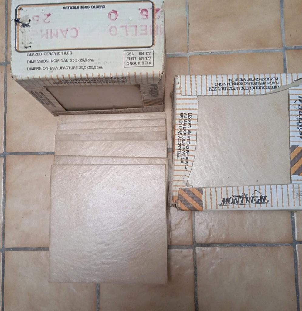 Echte tegels, + 3m², 25,5x25,5, made Italy, 43 stuks, Ophalen