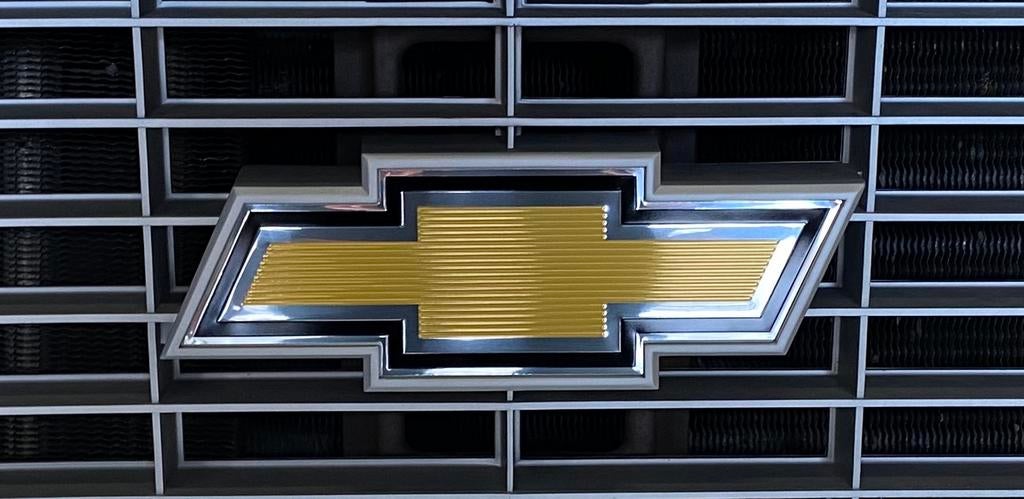 Nieuwe Chevrolet 1973-74 Bowtie, Grille Embleem, Ophalen of Verzenden, Nieuw, Chevrolet
