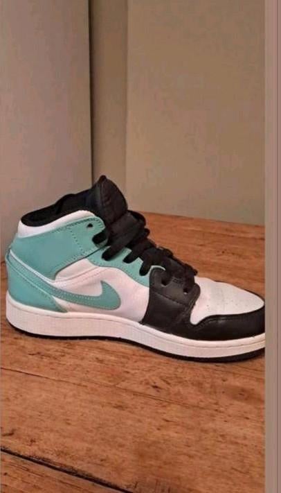 Nike P37 sneakers, Ophalen of Verzenden, Zo goed als nieuw