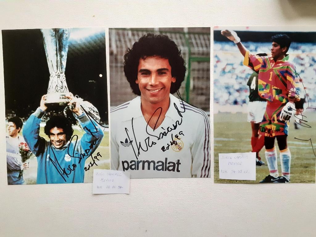 origineel getekende foto's van 3 Mexicaanse voetballegendes, Verzamelen, Sportartikelen en Voetbal, Ophalen of Verzenden, Zo goed als nieuw