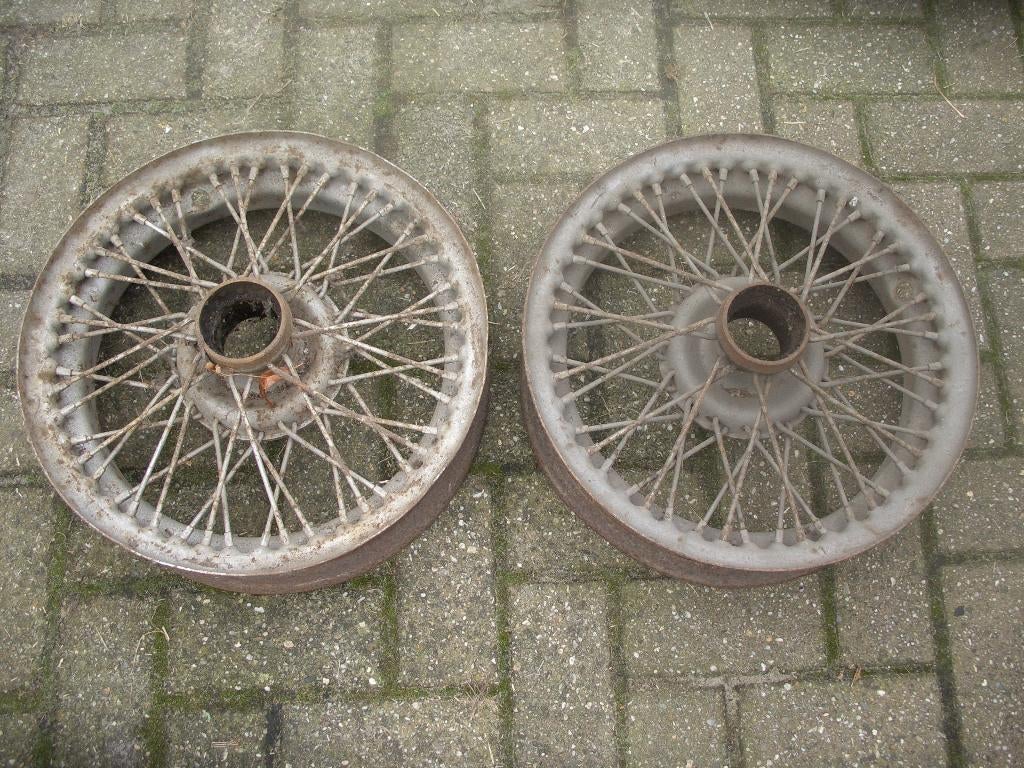 SPAAKWIELEN SPAAKVELGEN MG JAGUAR TRIUMPH AUSTIN HEALEY etc., Autos : Pièces & Accessoires, Pneus & Jantes, Enlèvement ou Envoi