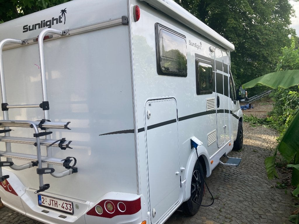 camper sunlight 2020, 45.000 km, euro 6d, Caravans en Kamperen, Sunlight, Ringverwarming, Tot en met 3, Antidémarrage