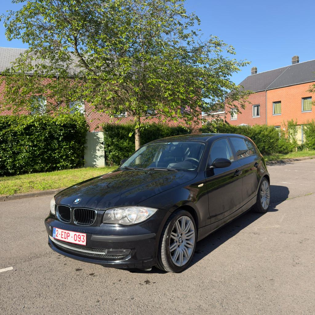 BMW 116i  • 204.000 km   • 2004, Cuir, Achat, 5 portes, Vitres électriques