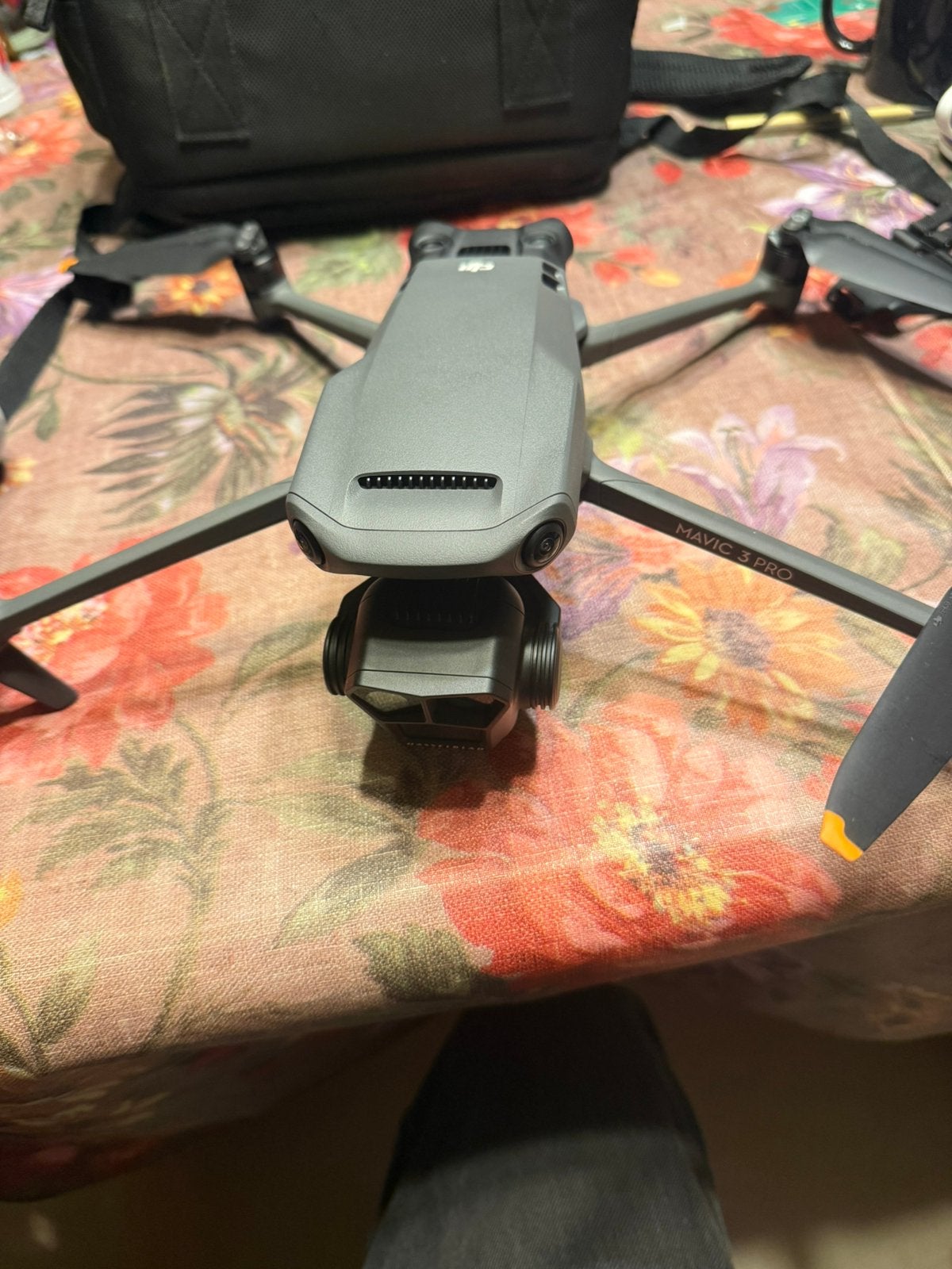 DJI Mavic 3 Pro, Ophalen, Zo goed als nieuw, Professionele drone, DJI