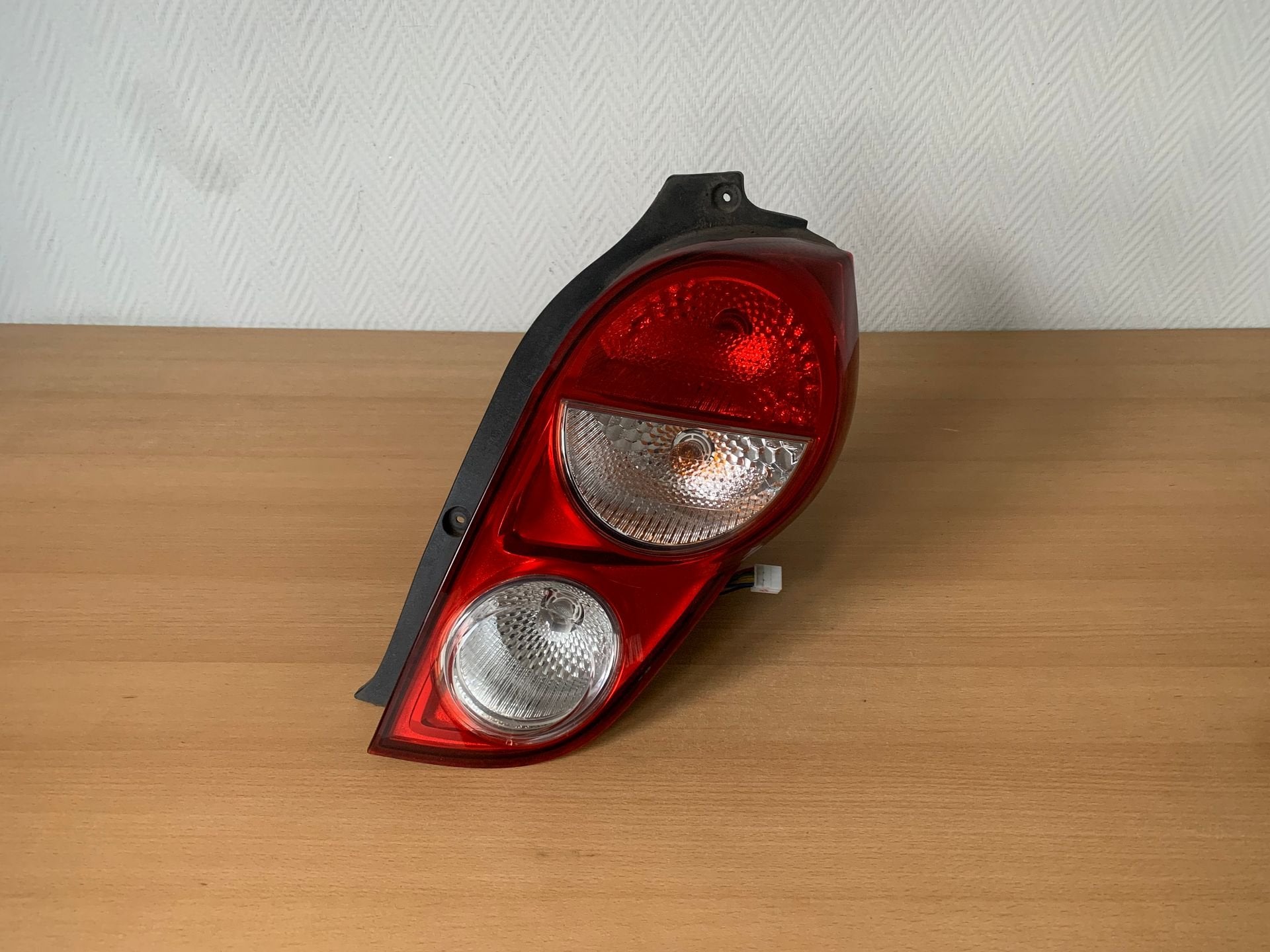 achterlicht Rechts chevrolet spark 2013-2015 rood facelift, Gebruikt, -, Ophalen of Verzenden, -