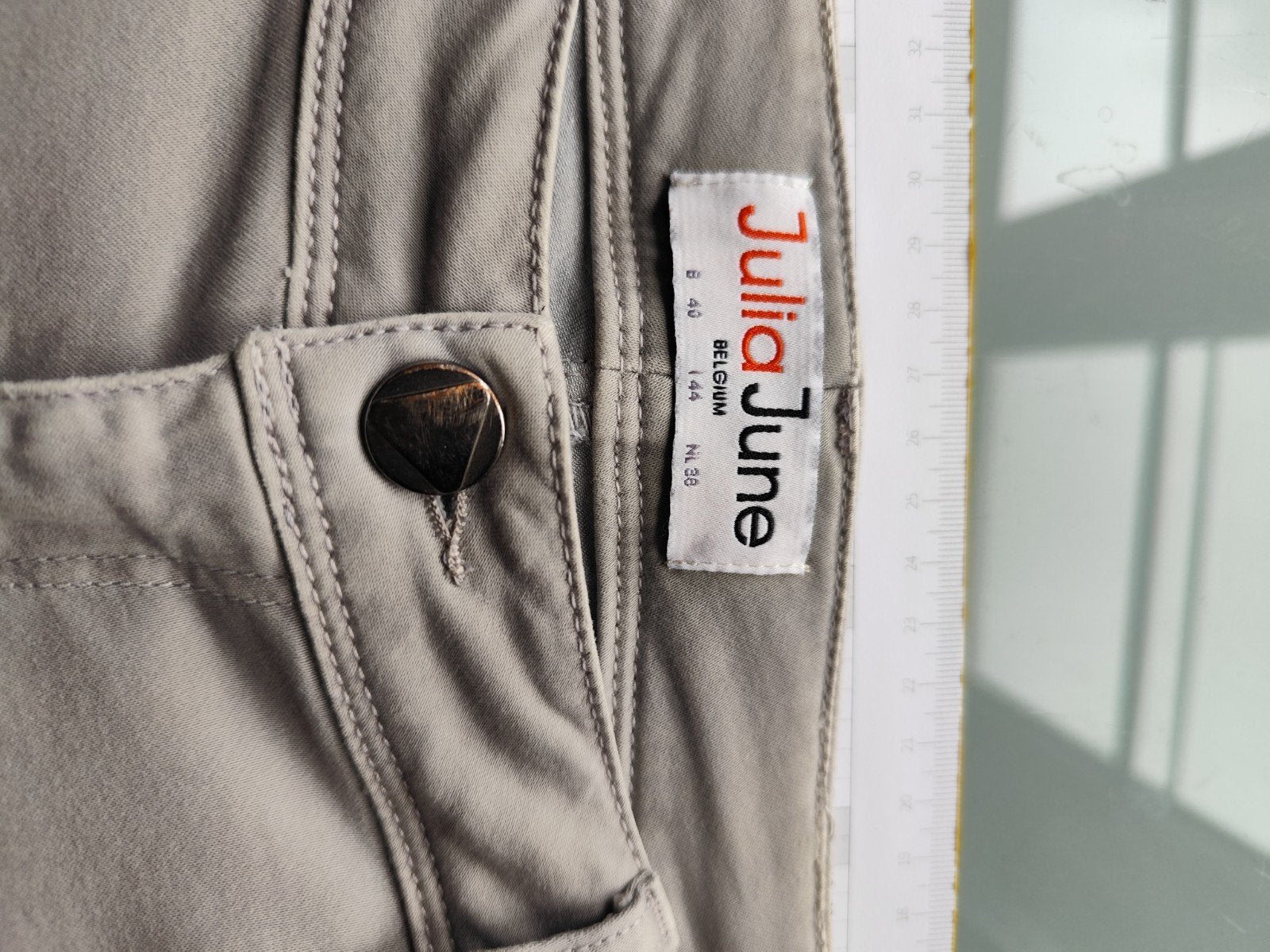 licht grijs, broek Julia June ,38/40, met elastane, Ophalen of Verzenden, Grijs