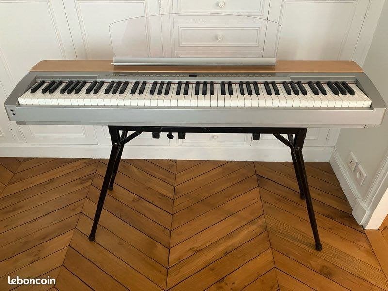 Piano numérique Yamaha P-155, Musique & Instruments, Enlèvement, Utilisé, Brun, Autres types